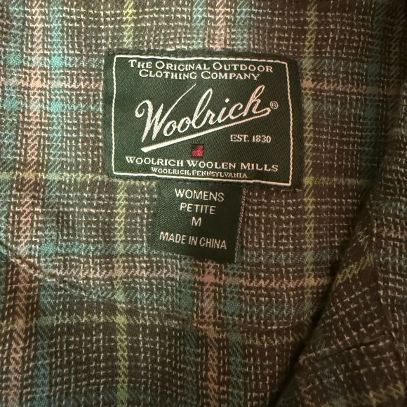 Woolrich Women’s Plaid Flannel Shirt Medium Petite - Picture 2 of 5